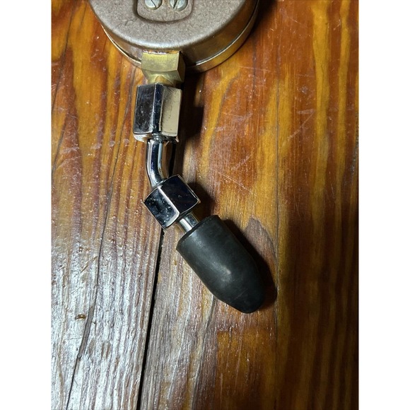 Compression Tester Model No. 35 Gilbert Davis Co Vintage Collectible Tool - Picture 10 of 10